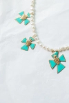 Collar bloom